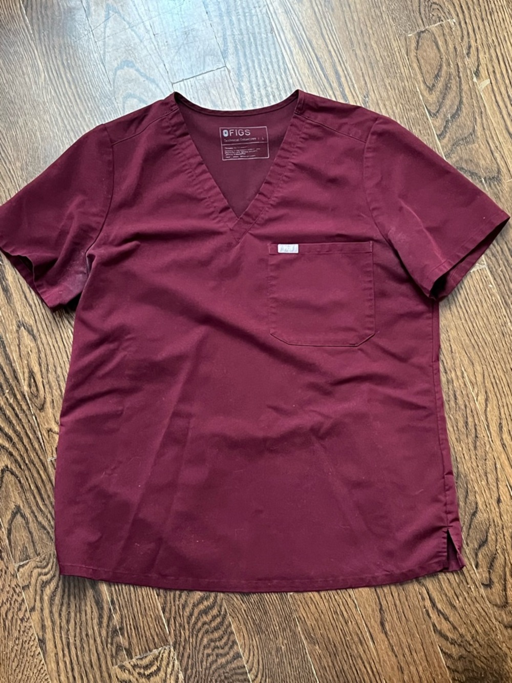 Figs - Women’s One-Pocket Scrub Top (Maroon)